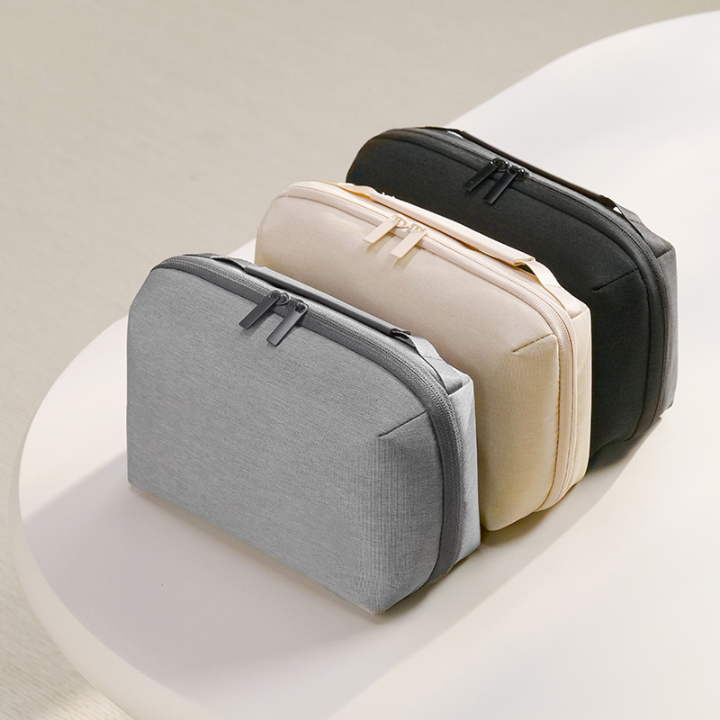 Water Resistant Electronics Or - Tech Accessories Travel Organizer Pouch のレビューと価格